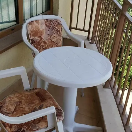 2 Flat סאני ביץ'